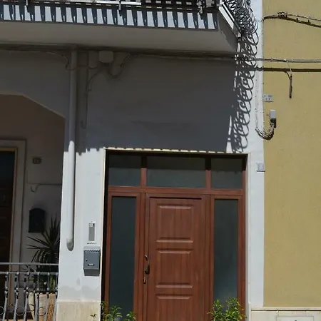 Munarca Homestay *